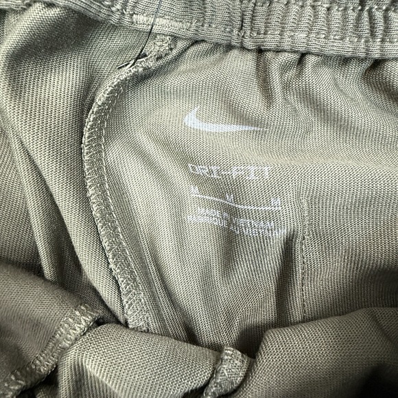 Nike Devin Booker Dri-Fit Tear Away Pants Olive Mens Size Medium HJ3899 222 New - Picture 6 of 12
